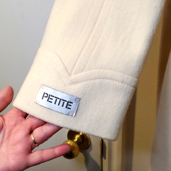 Ashley Scott. Wool Trench Coat. - Picture 3 of 12